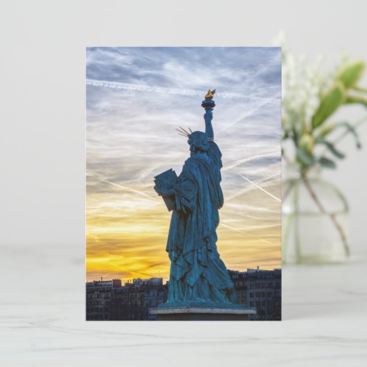 パリの自由の女神像の夕焼け 招待状 (スタンド正面)