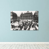 パリスオペラハウス前の交通 キャンバスプリント (インサイチュ (ウッドフロア))