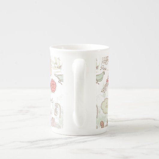 パリピンクの花のエッフェル塔 ボーンチャイナマグカップ (裏面)