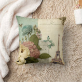 パリフランスエッフェルタワーバタフライフローラコラージュ クッション (ブランケット)