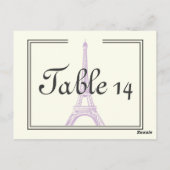 パリ結婚の紫色のエッフェルタワーのテーブル番号 ポストカード (裏面)