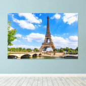 パリ、エッフェルタワーとセーヌ川、フランス。 キャンバスプリント (インサイチュ (ウッドフロア))