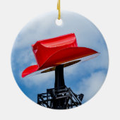 パリ，テキサス州 – レッドカウボーイハットオーナメント セラミックオーナメント (裏面)