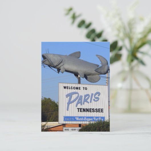 パリTN – 世界最大の魚フライ ポストカード (スタンド正面)