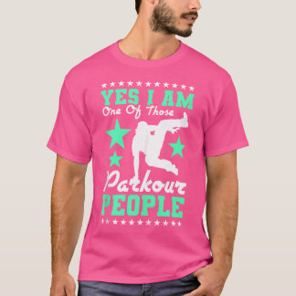 パルクールやってる人です Tシャツ