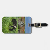 パルーズの畑で馬を見る2 ラゲッジタグ (正面横)