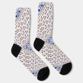 パレスチナの刺繍模様のプリントデザイン ソックス (右)
