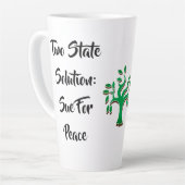 パレスチナ国旗とオリーブの木で立つ カフェラテマグ (左アングル)