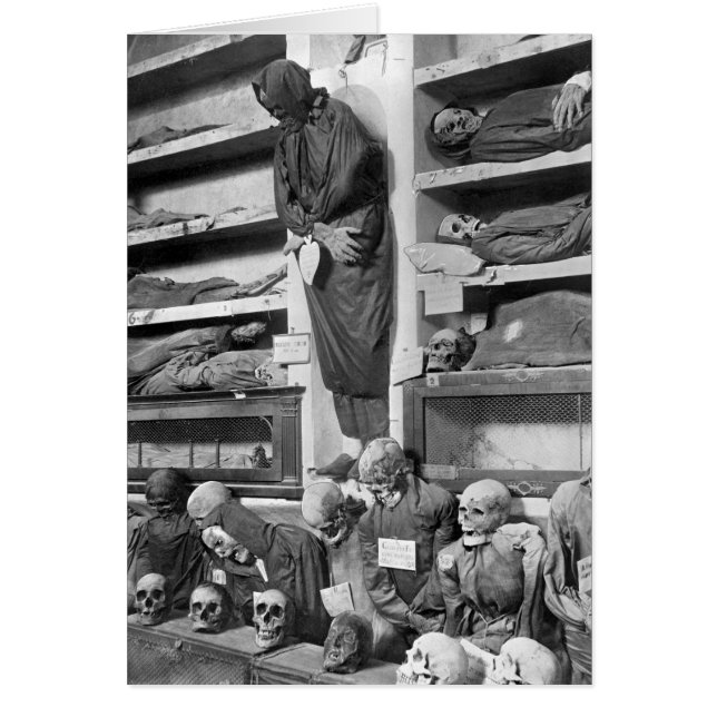 パレルモの地下墓地のミイラ、イタリア (正面)