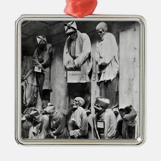 パレルモ、イタリアの地下墓地のミイラ メタルオーナメント (正面)