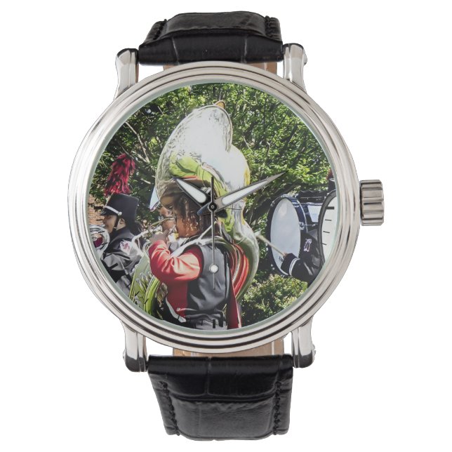 パレードの前にウォーミングアップ 腕時計 (正面)