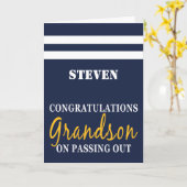 パレードアウト英国海軍の制服おめでとう カード (黄色い花)