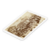 パレード、地方都市、1885ヴィンテージ マグネット (左側)
