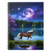 パロミノのベルギーホースの下の紫の星空 ノートブック (正面)