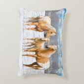 パロミノアパロオーサの雪の馬 アクセントクッション (裏面(縦))