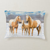パロミノアパロオーサの雪の馬 アクセントクッション (裏面)