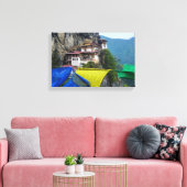 パロ・タッサン:タイガーの巣の修道院 – ブータン キャンバスプリント (インサイチュ (リビング))