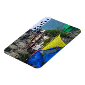 パロ・タッサン:タイガーの巣の修道院 – ブータン マグネット (左側)