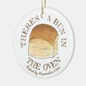 パンにオーブンのパンの夕食赤転がちゃんのシャワー セラミックオーナメント (左)