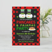 パンケーキとパジャマの誕生日 スノーマン 赤いチェック柄 招待状 (スタンド正面)