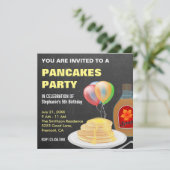 パンケーキとパジャマスシャルボードバースデーパーティー 招待状 (スタンド正面)