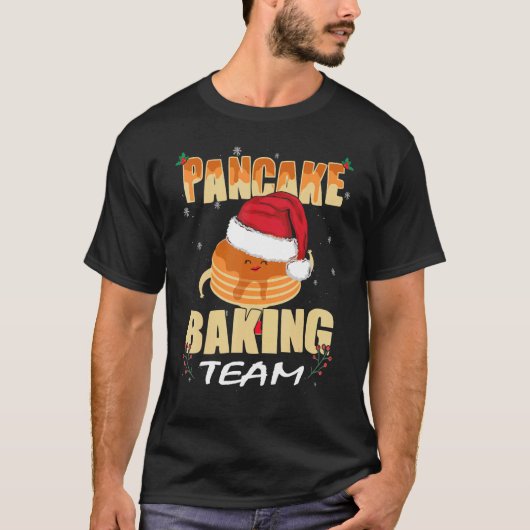 パンケーキメーカークリスマスパンケーキベーキングチーム Tシャツ (正面)