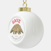 パンゴリン絶滅危惧種のスローガン セラミックボールオーナメント (右)