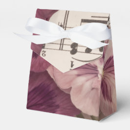 パンジーの中で フェイバーボックス