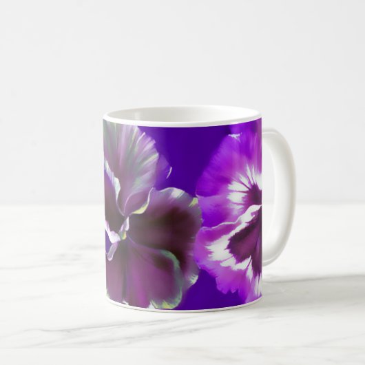 パンジーの花の紫色の様式化された芸術のマグ コーヒーマグカップ (正面右)