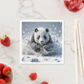 パンダが雪の中を走る スタンダードカクテルナプキン (インサイチュ)