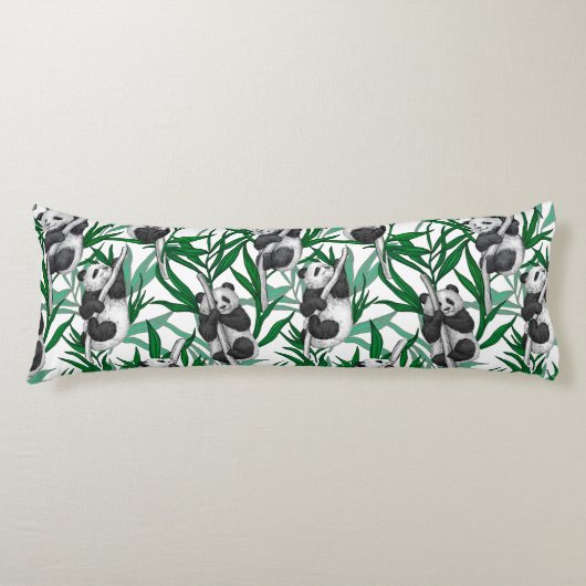 パンダが鳴る ボディピロー (正面)