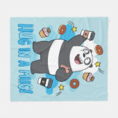 パンダのクマ – マグカップでハグ！ フリースブランケット (正面(横))