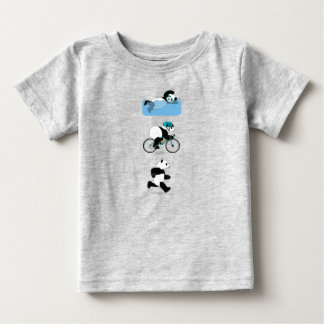 パンダのトライアスロンのBabysのTシャツ ベビーTシャツ