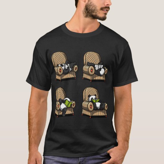 パンダの本の読み姿 Tシャツ (正面)