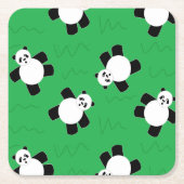 パンダの草の上に寝る スクエアペーパーコースター (正面)