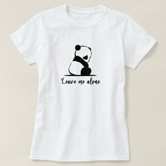 パンダのTシャツかわいいジャイアントパンダの悲しいパンダシャツ Tシャツ (デザイン正面)