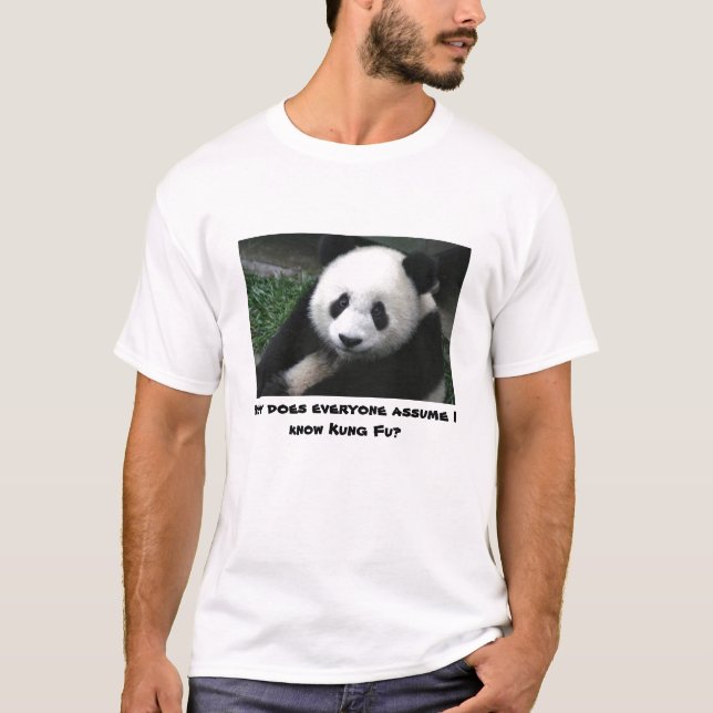 パンダはKung Fuを知りません Tシャツ (正面)