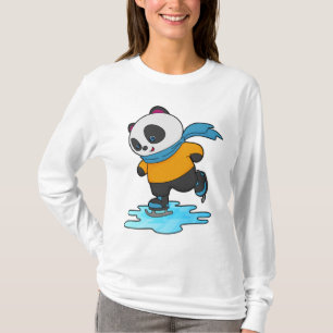 パンダアットアイススケートで滑るとアイススケート&スカーフ Tシャツ