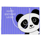 パンダベアウィズパープルストライプ誕生日 ラージペーパーバッグ (裏面)
