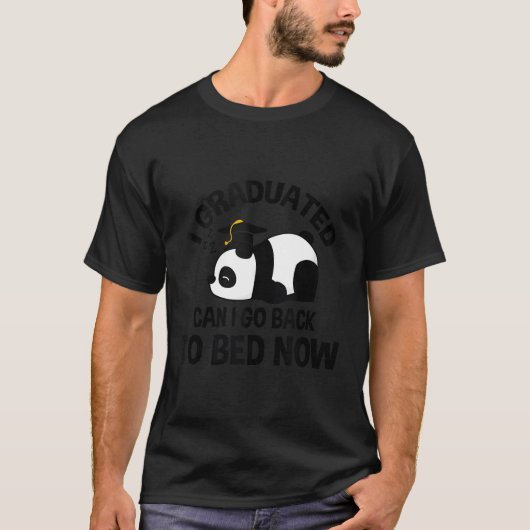 パンダベッド卒業したらベッドに戻れる Tシャツ (正面)