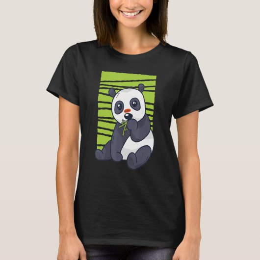 パンダ食べーの竹の野生のパンダ竹 Tシャツ (正面)