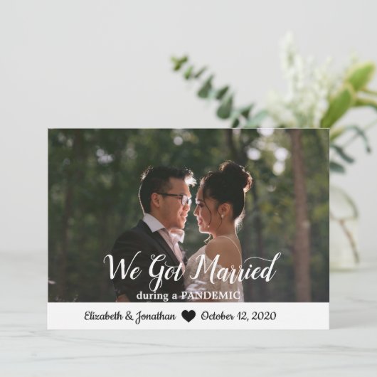 パンデミエレガントック中のシ結婚したックな写真台本 案内状 (スタンド正面)