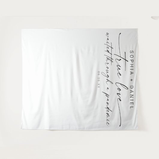 パンデミックの中の真実の愛が結婚式を待った タペストリー (正面(横))