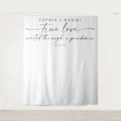 パンデミックを乗り越えた真実の愛のウェディング タペストリー (正面)