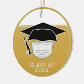 パンデミック大学院卒業キャップと顔マスクCE セラミックオーナメント (左)