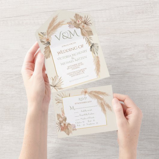 パンパスグラスとヤシの葉にランが添えられた結婚式の招待状 オールインワン招待状 (貼ってはがせる)