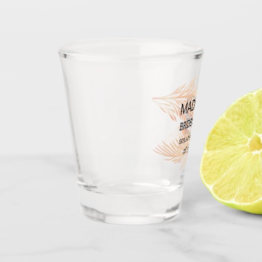 パンパスグラス結婚ズトレンディーカスタムブライドメイド ショットグラス (左)