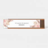 パンパスグラス赤面ピンクフローラモノグラム デスクネームプレート (正面)