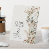 パンパスユーカリプスエレガントな結婚式のテーブル番号 台座サイン (インサイチュ)