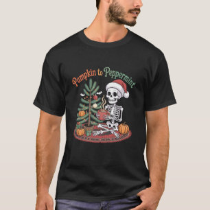 パンプキンからペパーミントへのスケルトン 楽しいハロウィーンのクリスマス Tシャツ